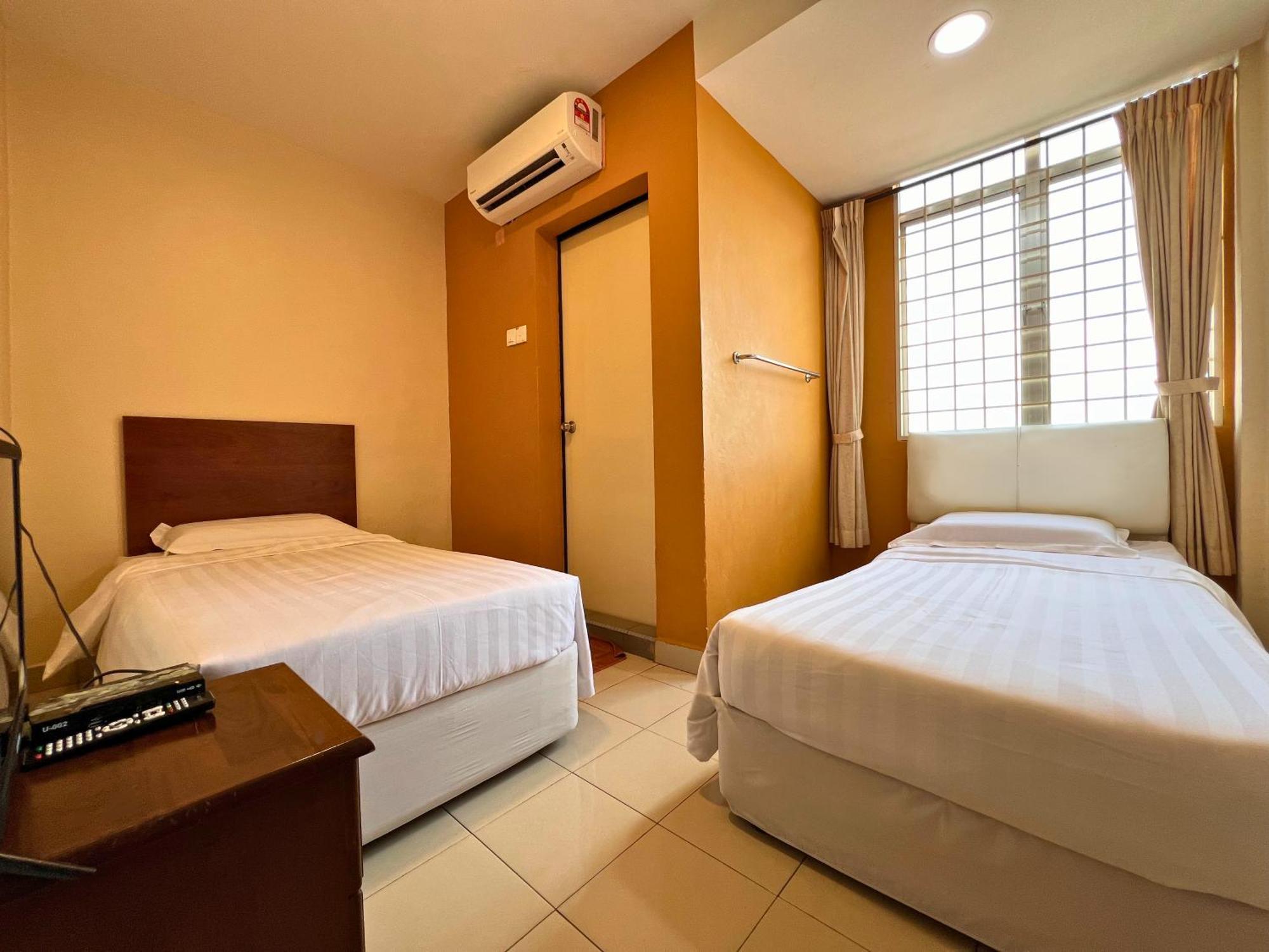 Tropicana Hotel Gemas Extérieur photo